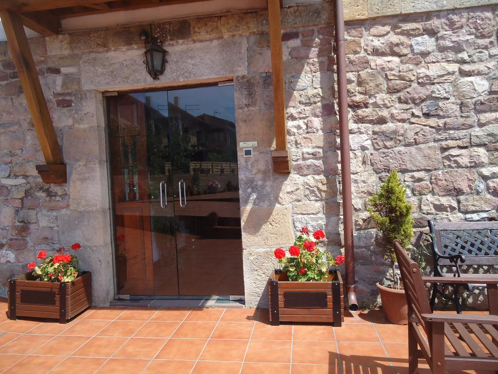 Hotel Montanes Santillana del Mar Zewnętrze zdjęcie
